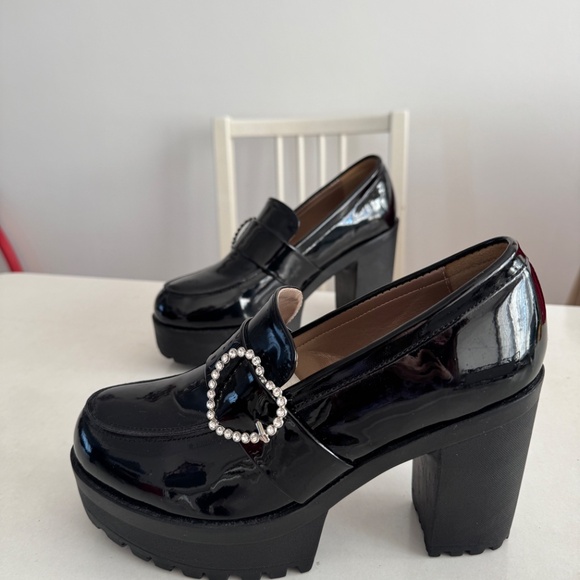 Rojita Japan heart buckle high heels shoes like new Tokyo Japanese Harajuku si 7 - Picture 9 of 9